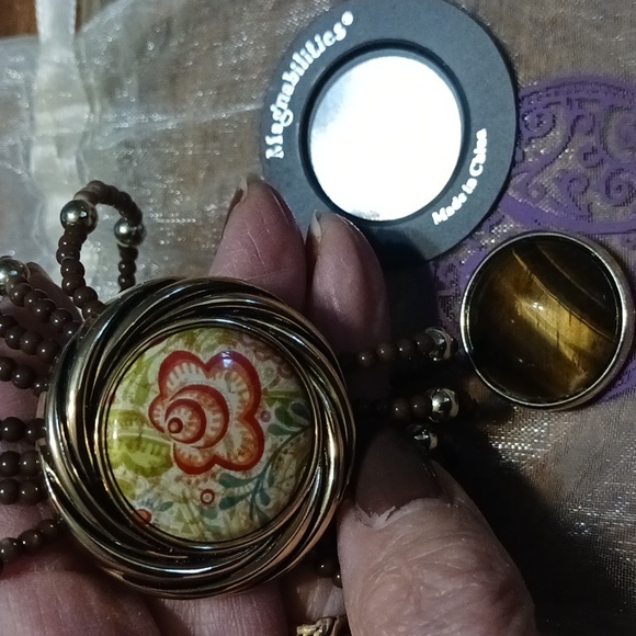 Womans Bracelet Magnabilities 2 In One NWOT - Picture 7 of 8